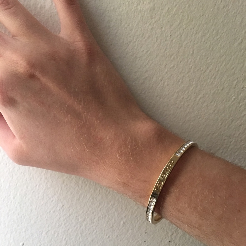 Ted Baker swarovski crystal bangle.